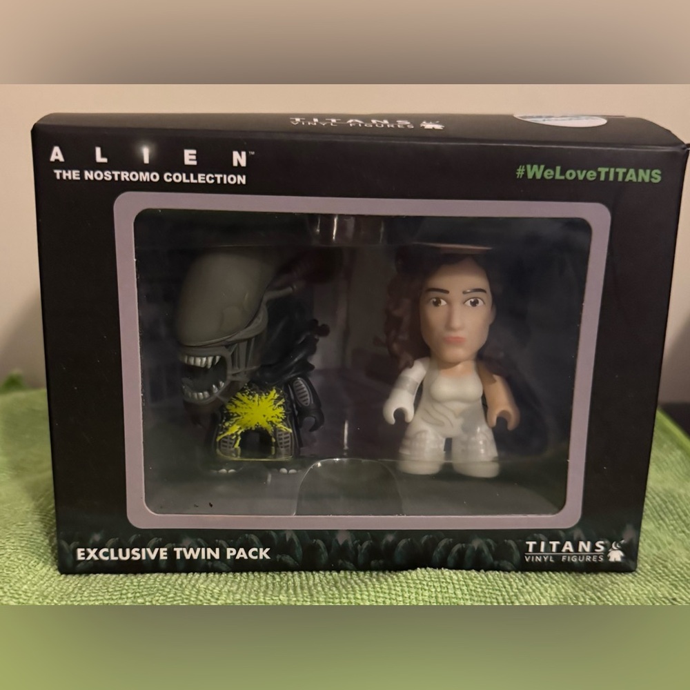 TITANS Vinyl Figures: ALIEN The Nostromo Collection